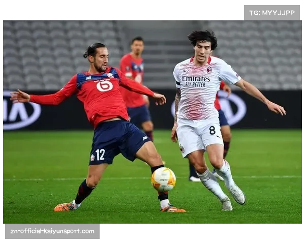 半场：摩纳哥0-0里尔，双方门将屡献神扑